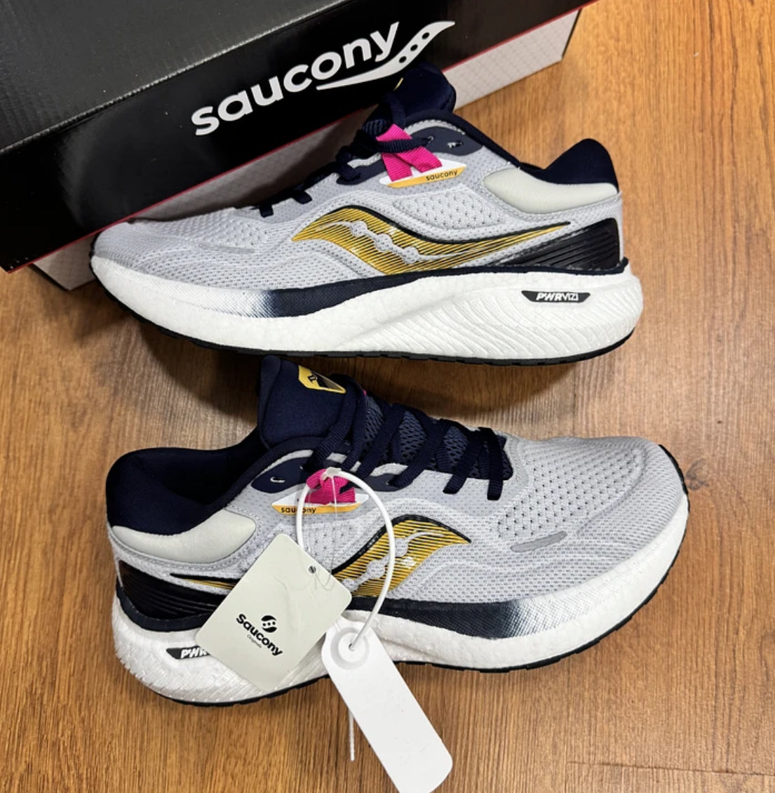 Saucony Surge 1 White Blue