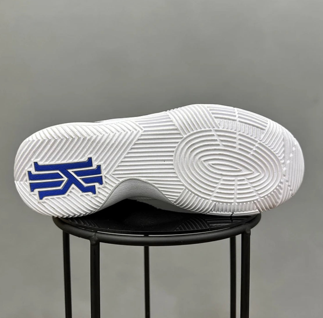 Nike Kyrie 2 White Purple