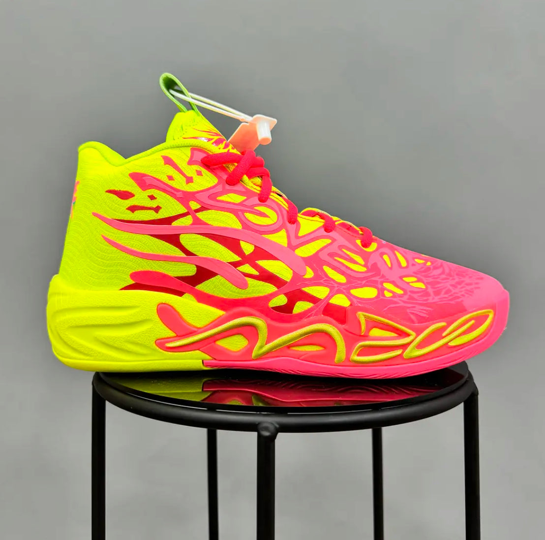 Puma Lamelo Ball MB.04 Love