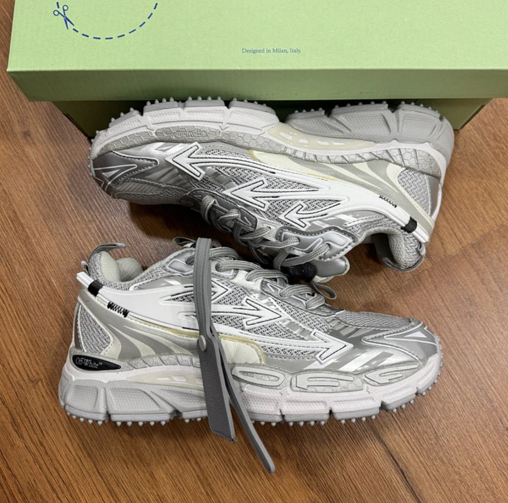 Off White Be Right Back Grey
