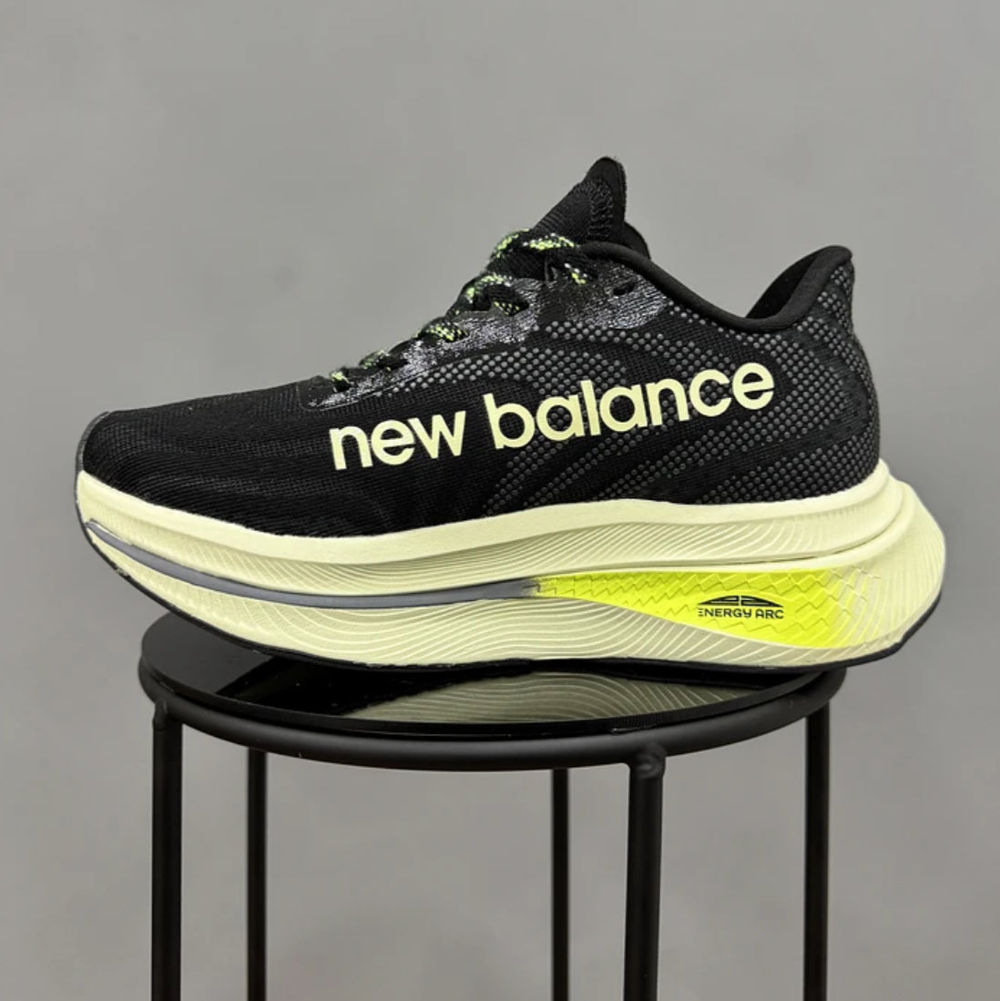 New Balance FuelCell Trainer V2 Negro