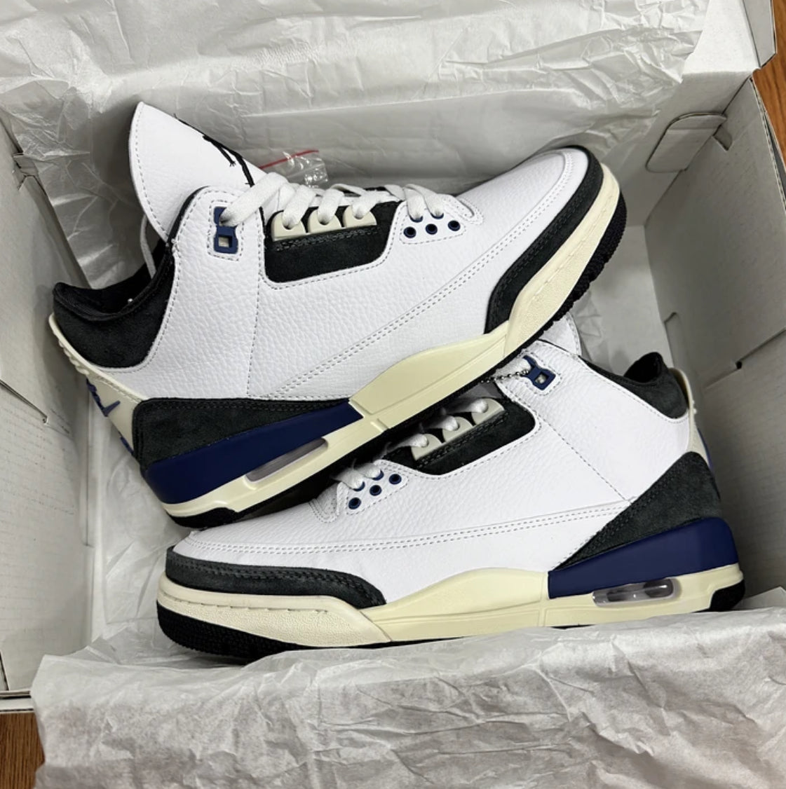 Jordan Retro 3 A Ma Maniere Blue