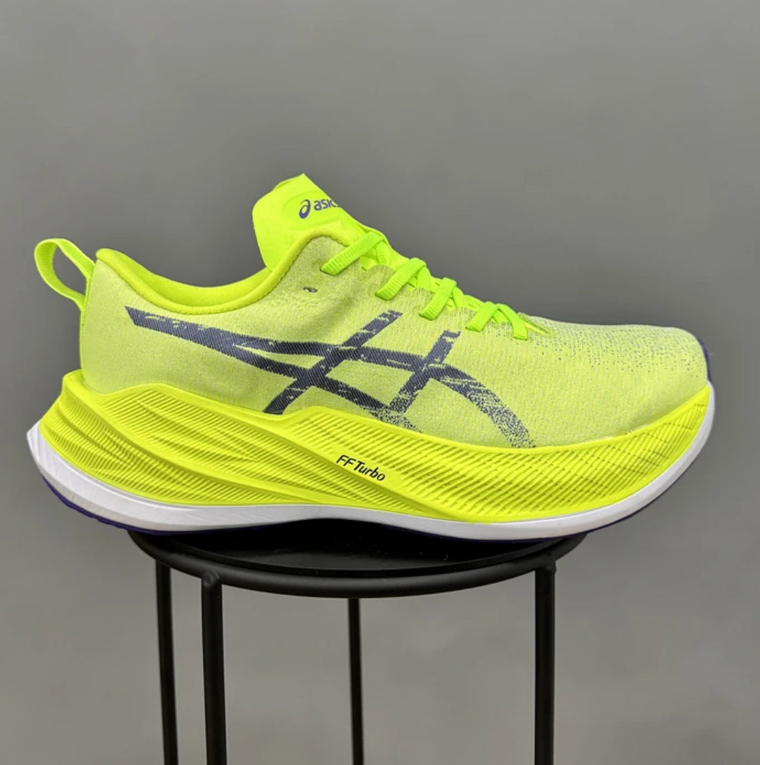 Asics Superblast Green