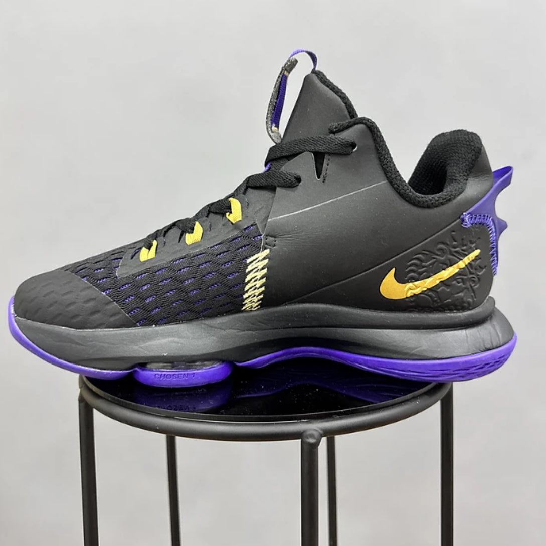 Nike Lebron Witness 5 Negra