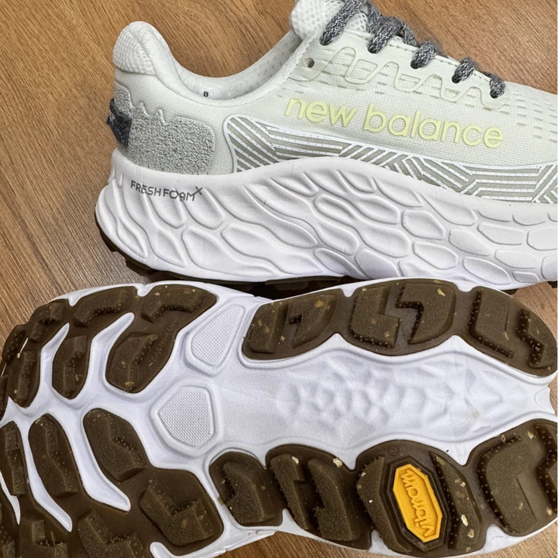New Balance Trail More V3 White