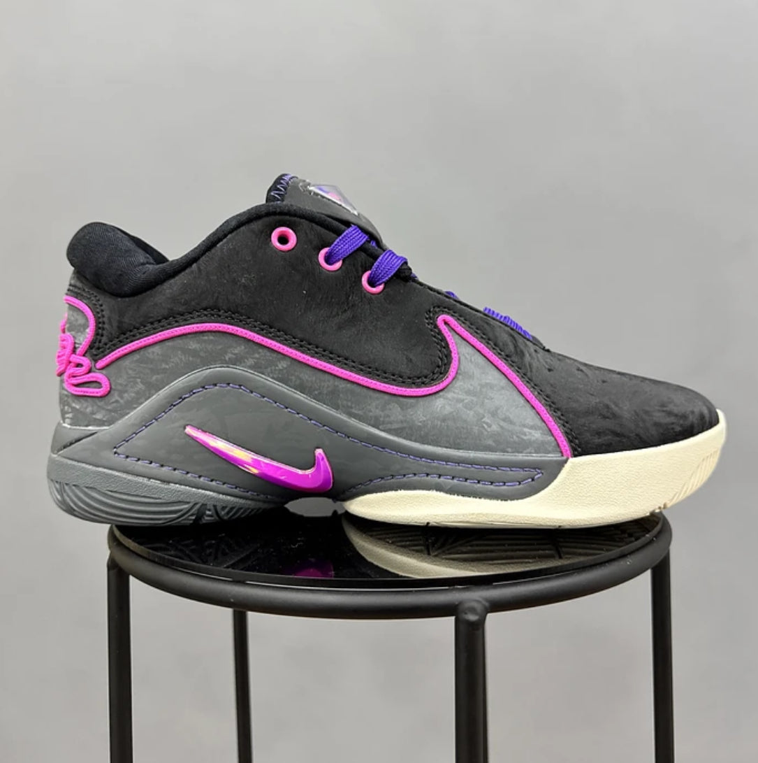Nike Lebron 22 Blacklight