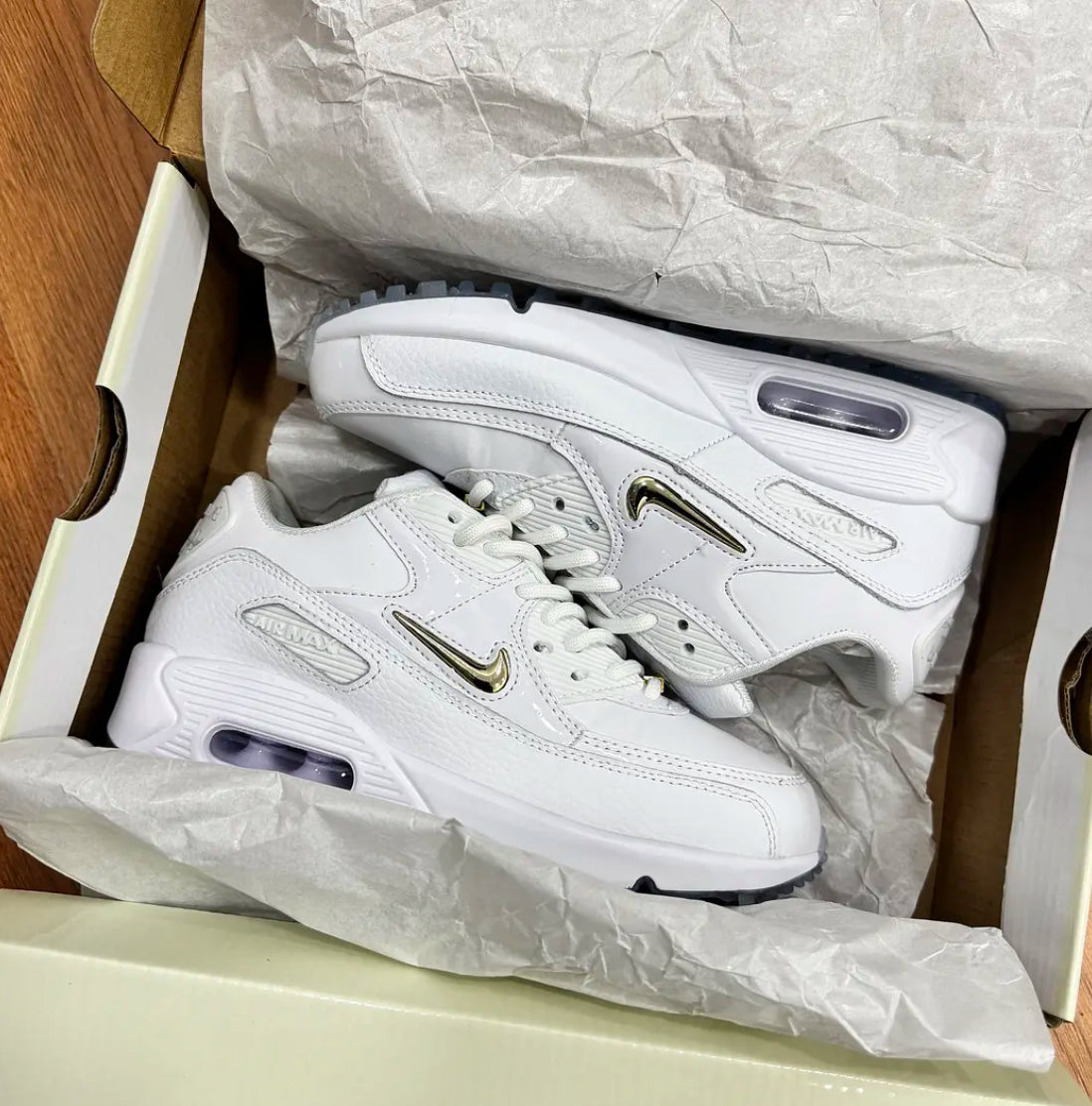 Nike Air Max Pirate Radio