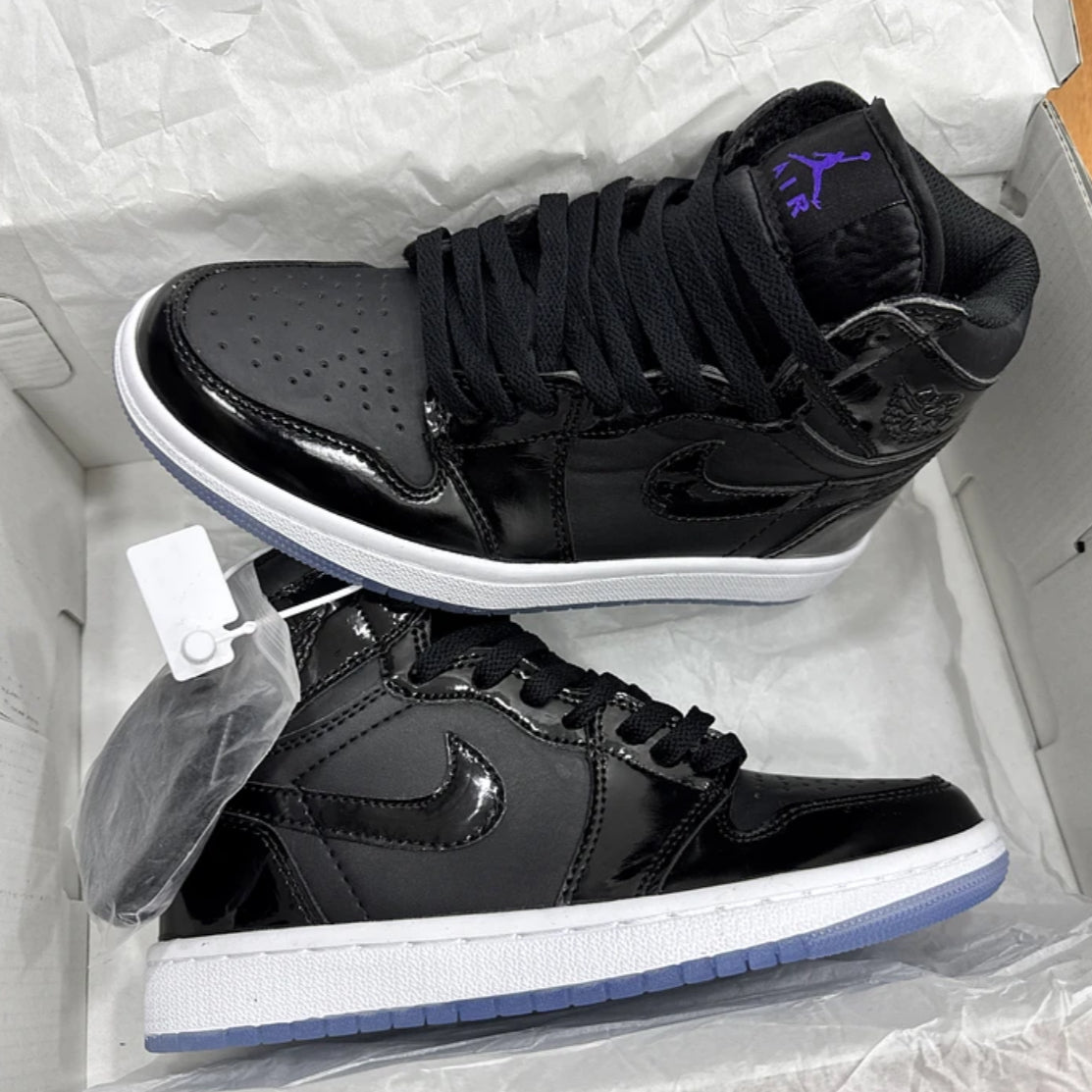 Jordan Retro 1 Mid Space Jam