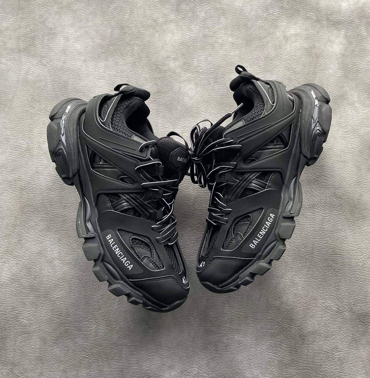 Balenciaga Track Negro