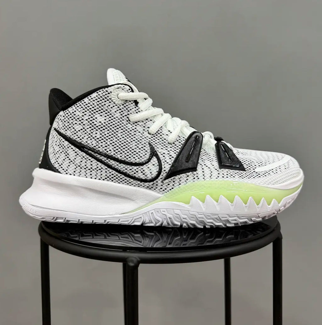 Nike Kyrie 7 Brooklyn Beats