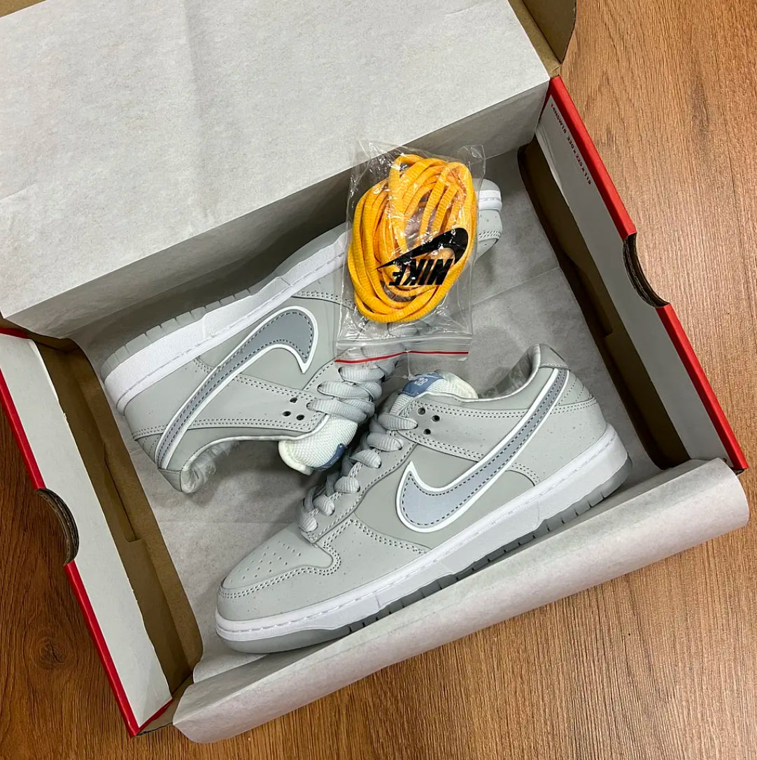 Nike Sb Dunk White Lobster