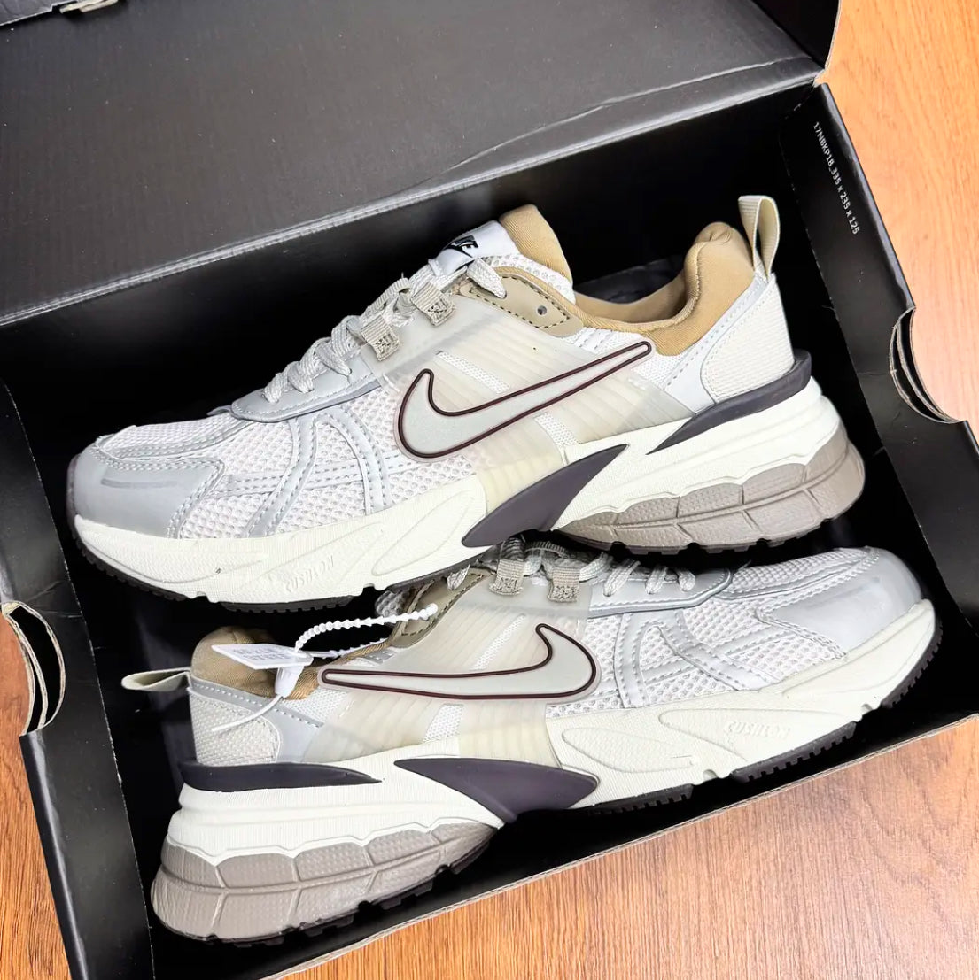 Nike V2K Run Brown