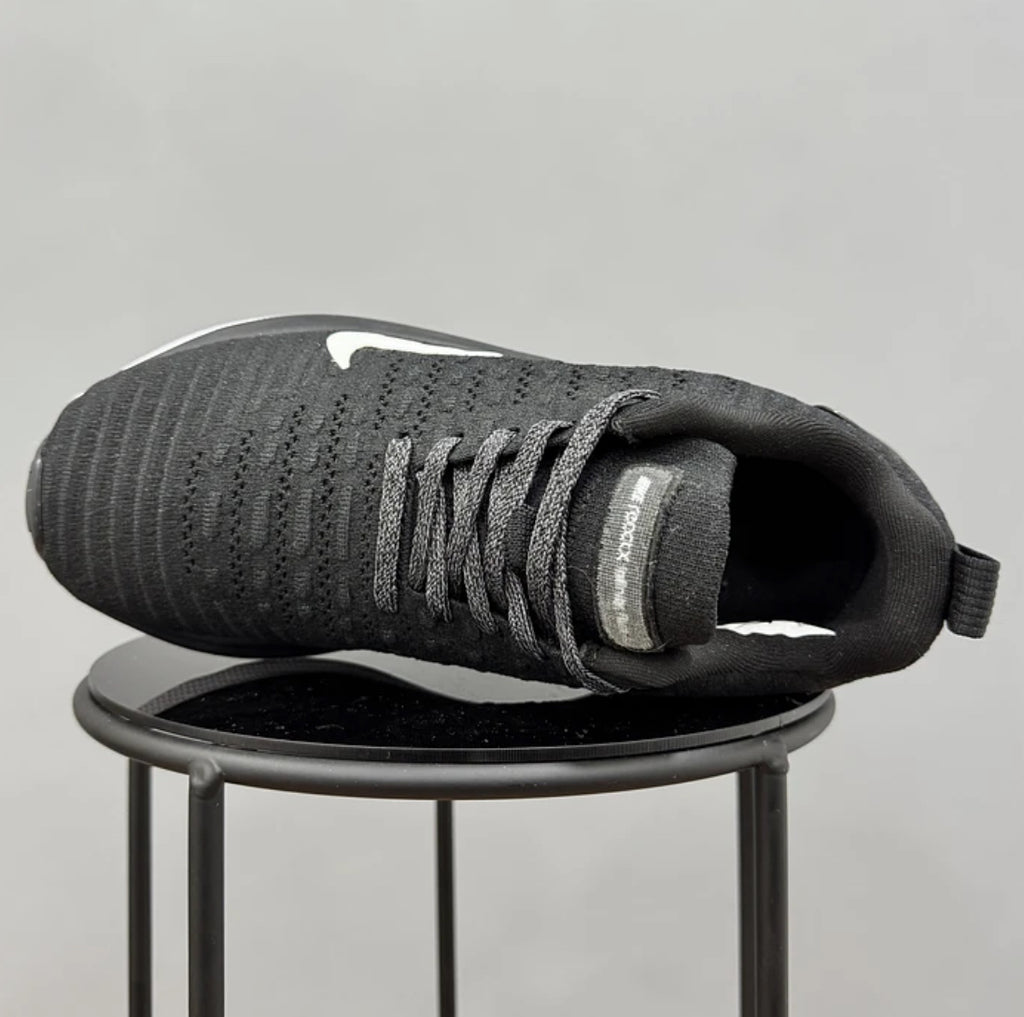 Nike Infinity Run 4 Negro