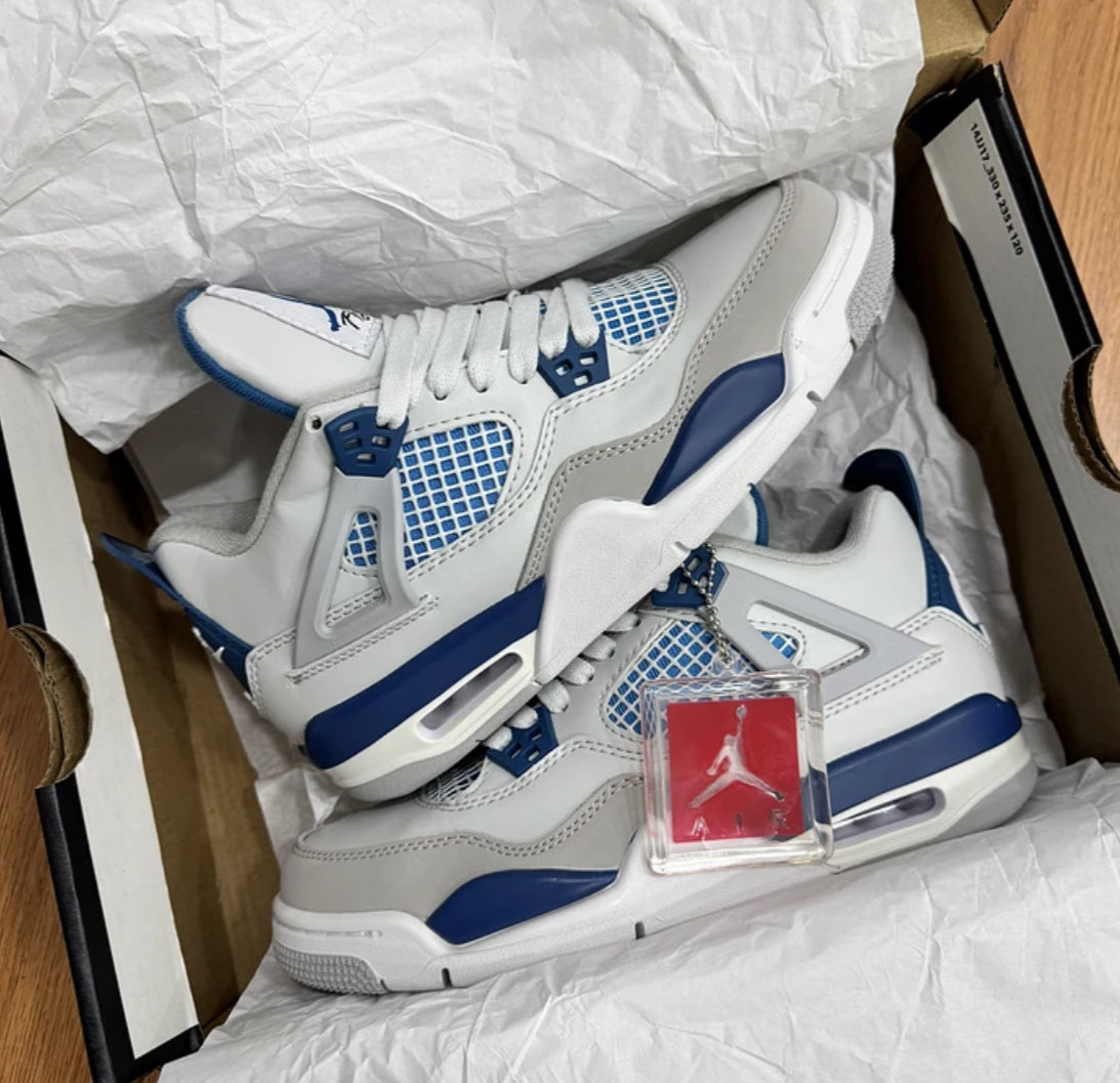 Jordan Retro 4 Military Blue