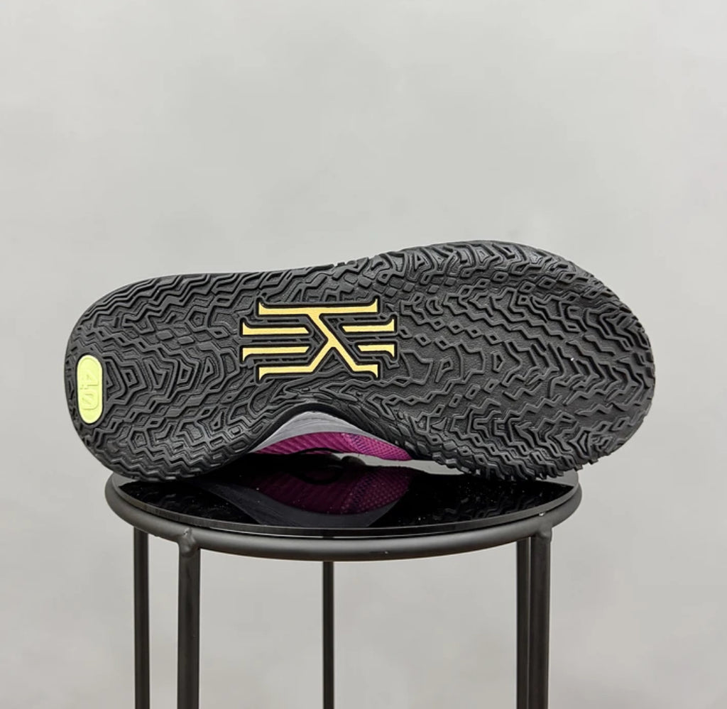 Nike Kyrie 7 Creator