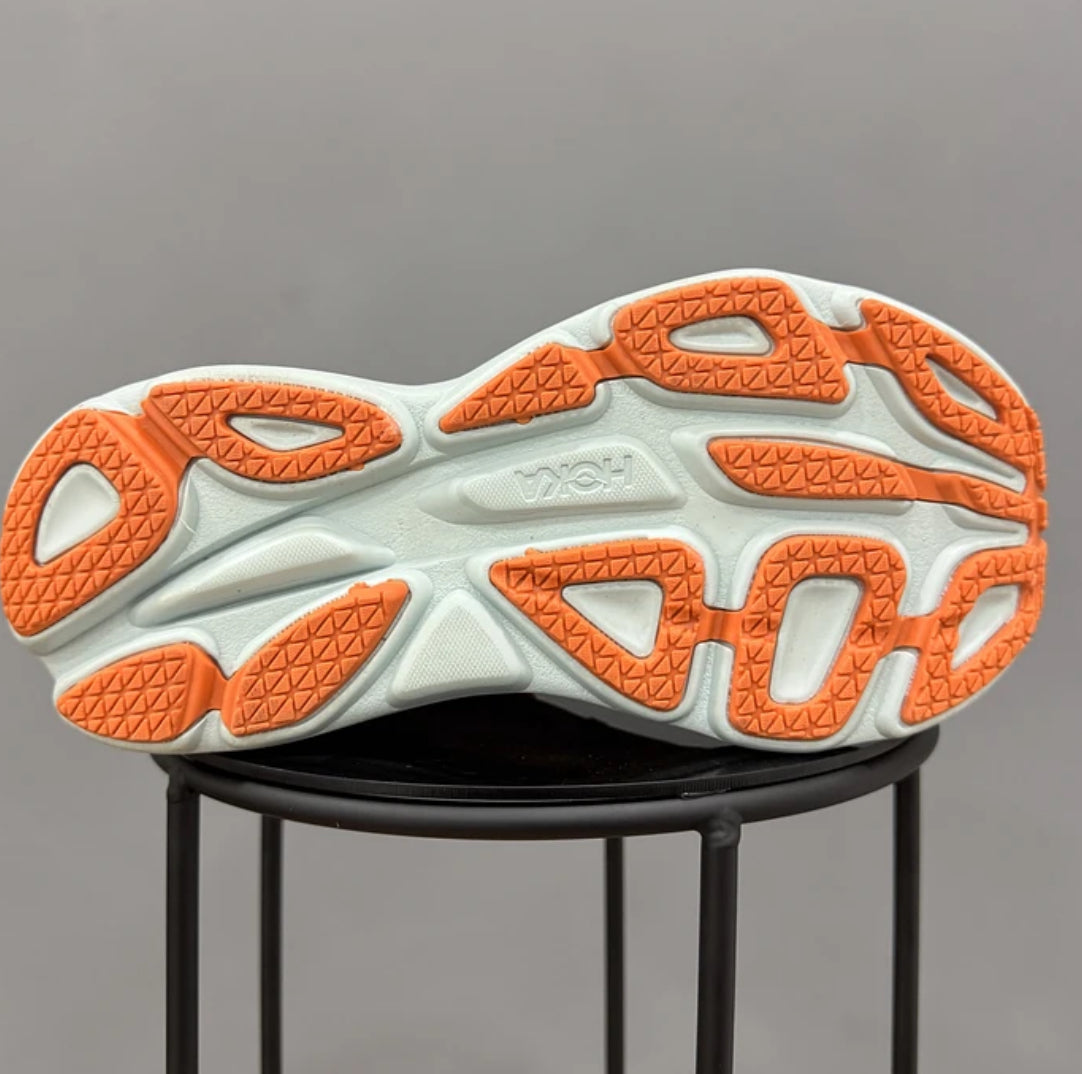 Hoka Bondi 8 Naranja