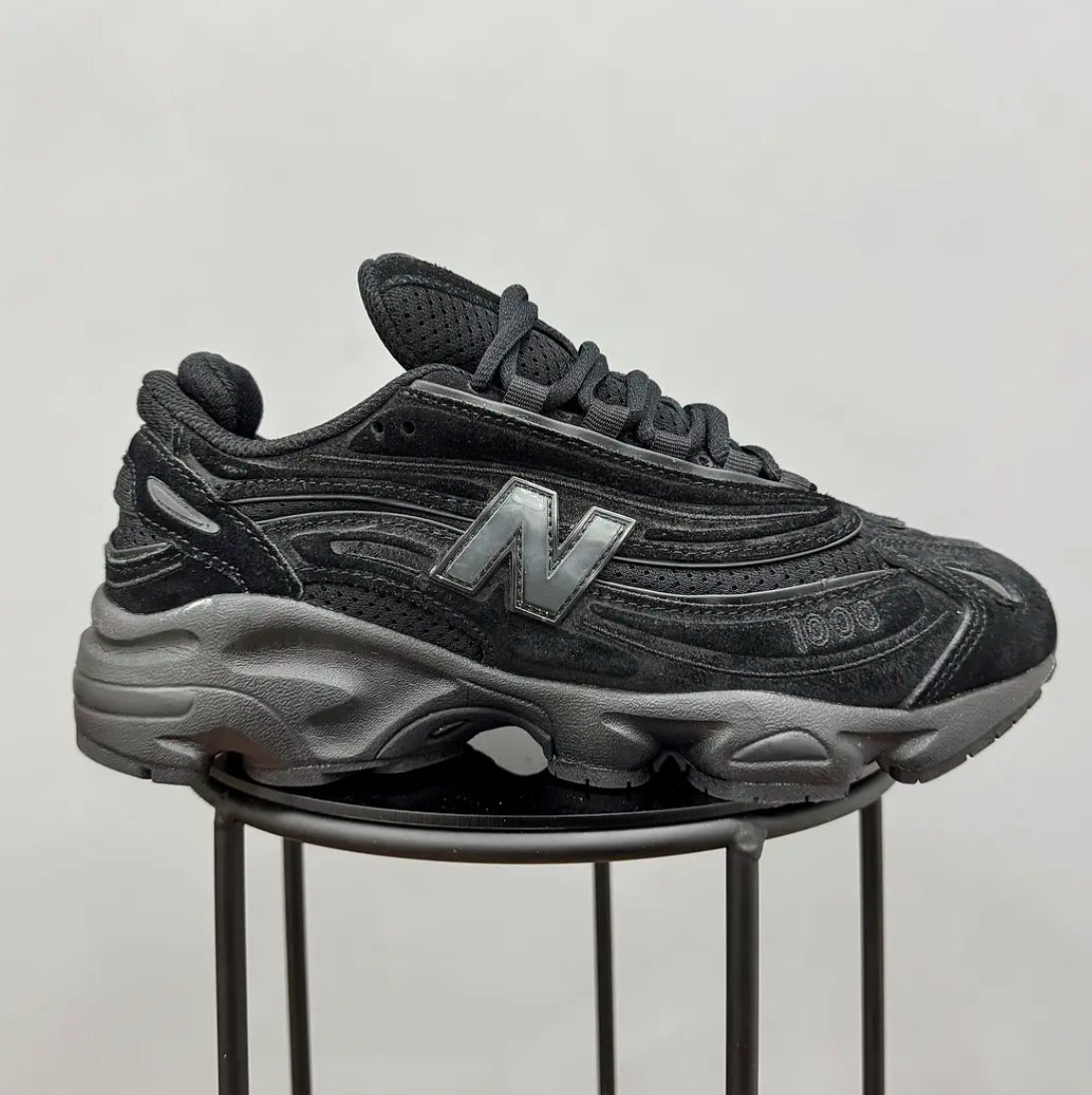 New Balance 1000 Negro