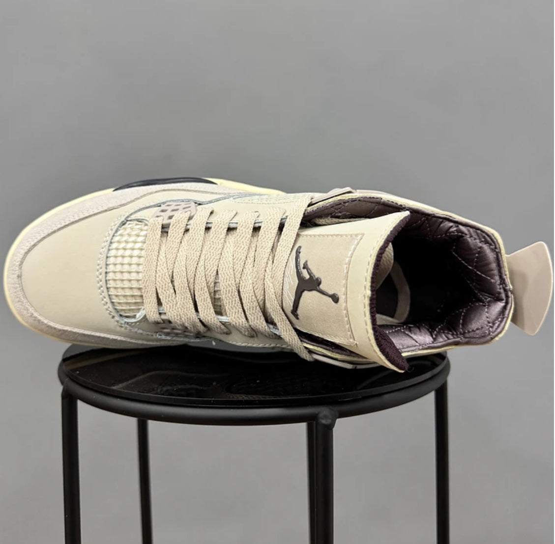 Jordan Retro 4 Ama Maniere Beige