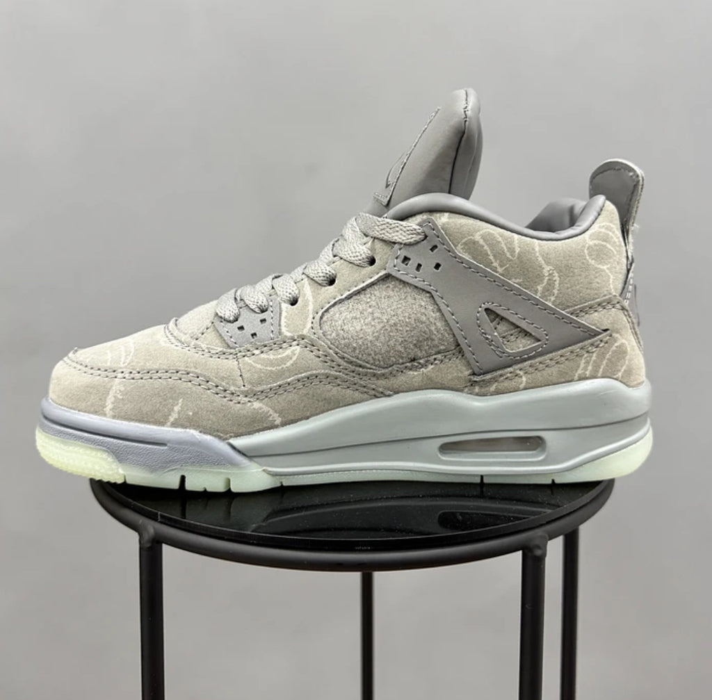 Jordan Retro 4 Kaws Gris