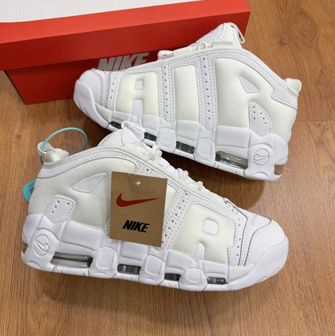 Nike Uptempo Low White