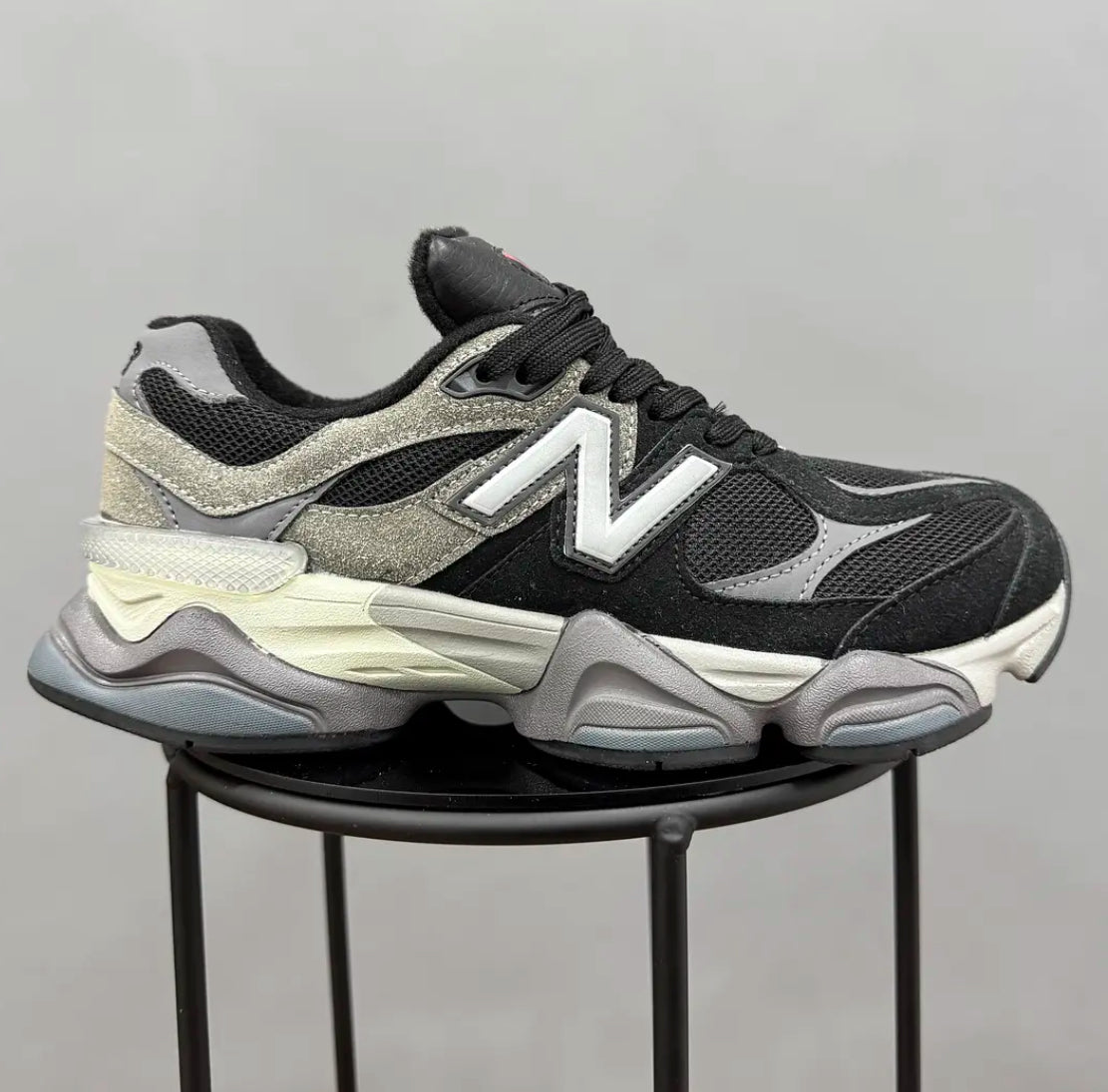 New Balance 9060 Black Castlerock