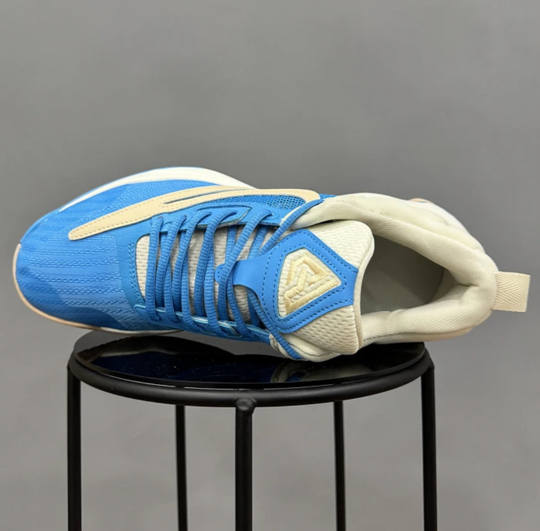 Nike Giannis 3 Azul