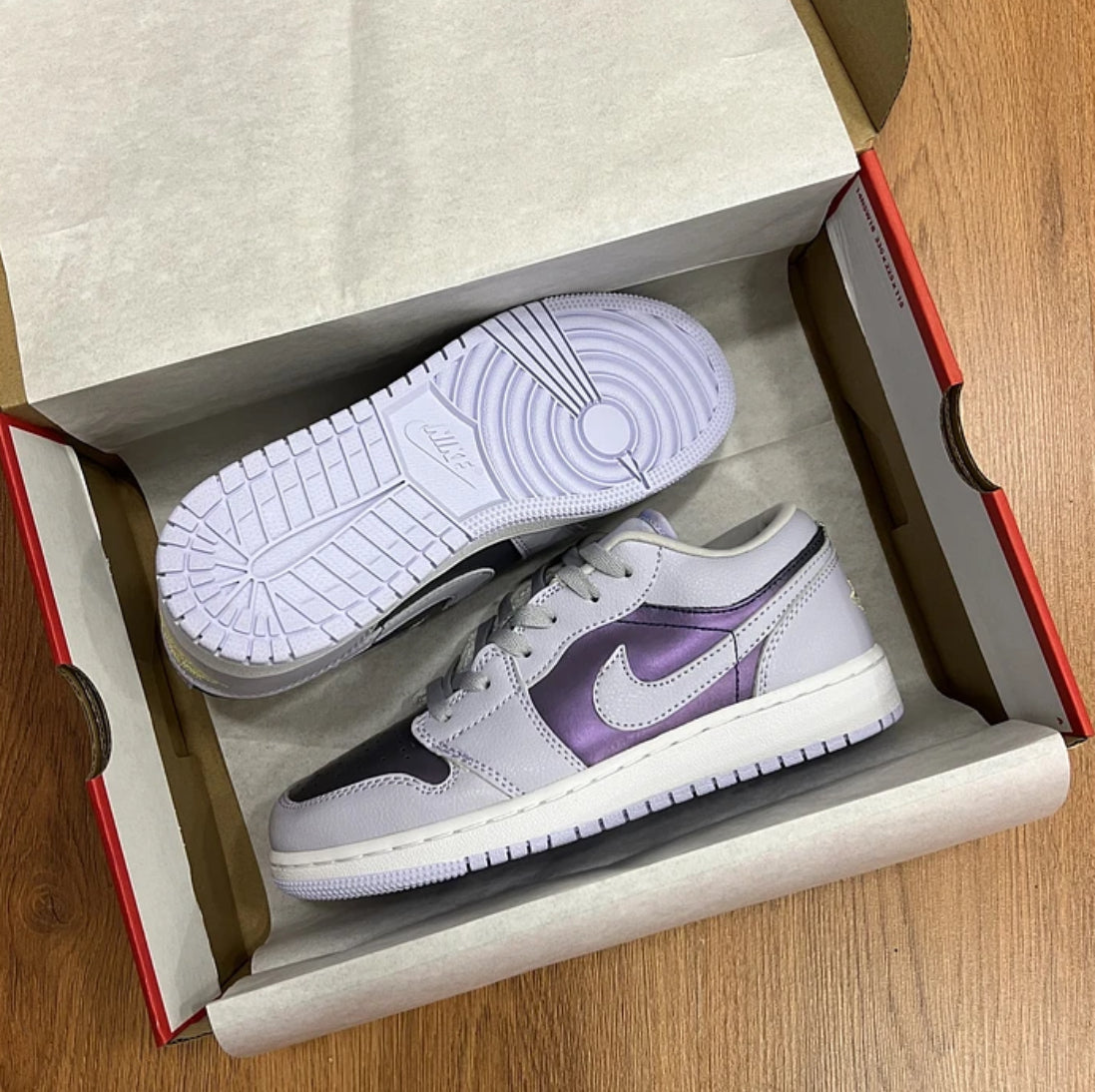 Air Jordan 1 Oxygen Purple