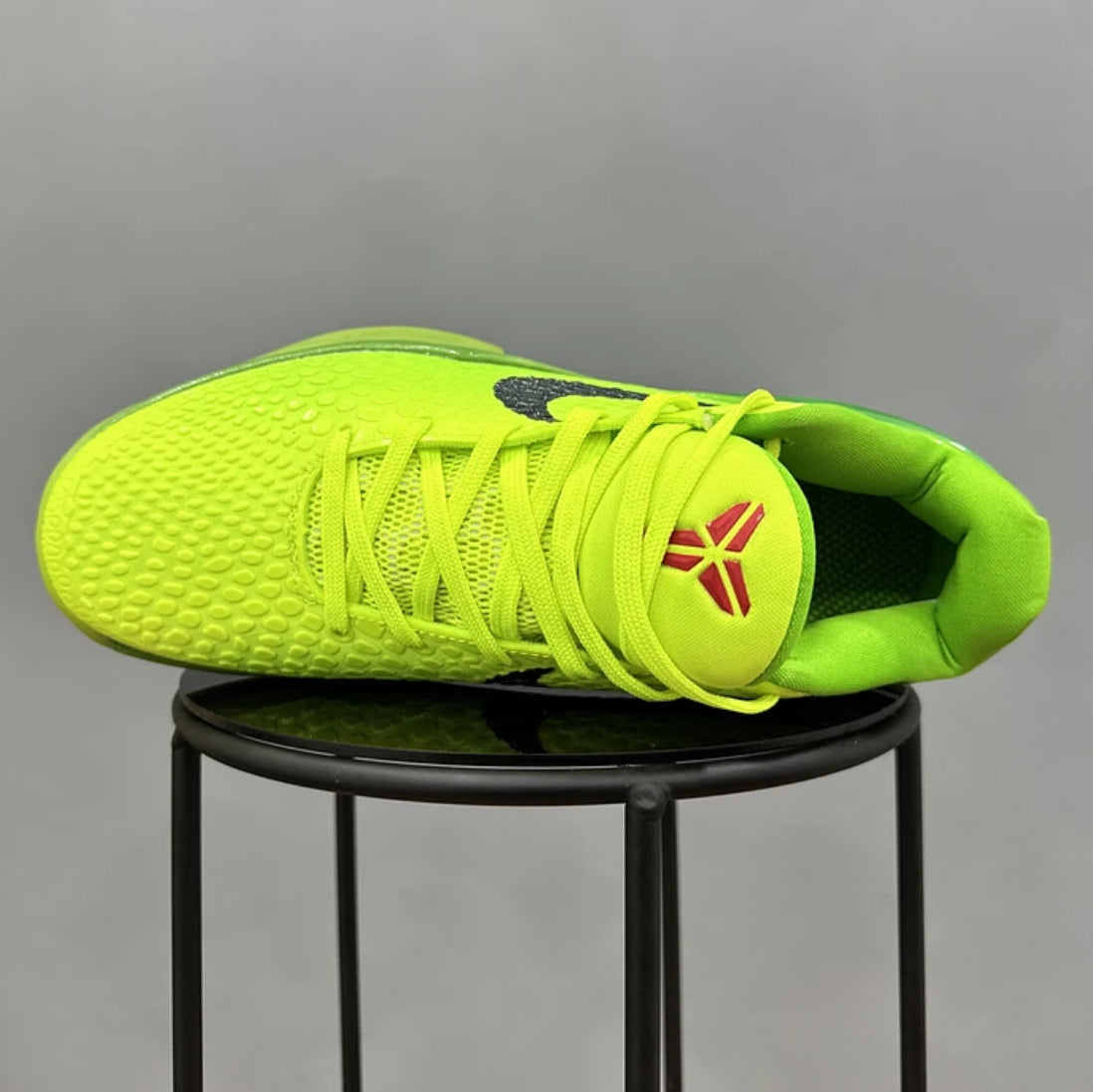 Nike Kobe Grinch