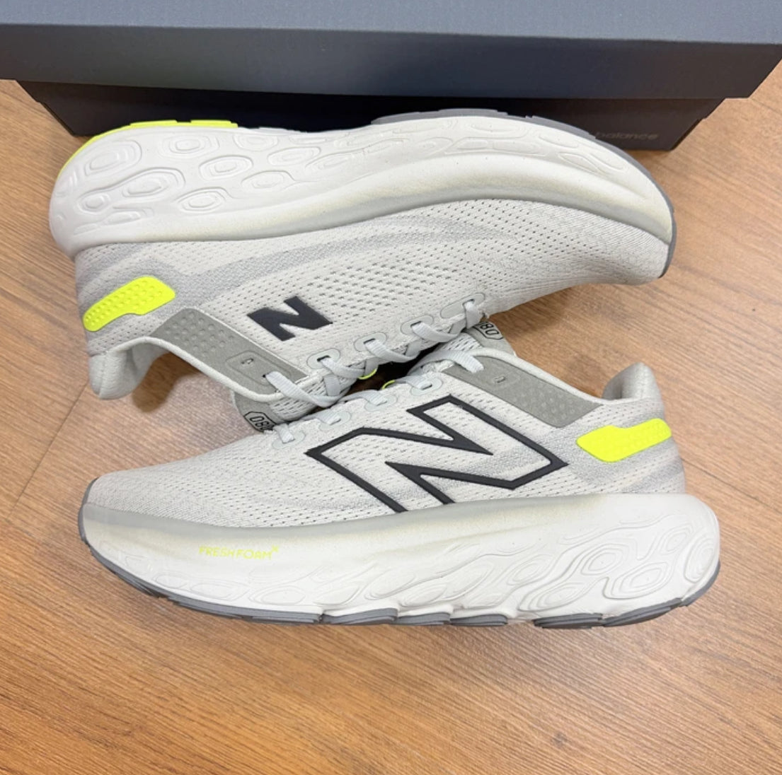 New Balance 1080 Grey
