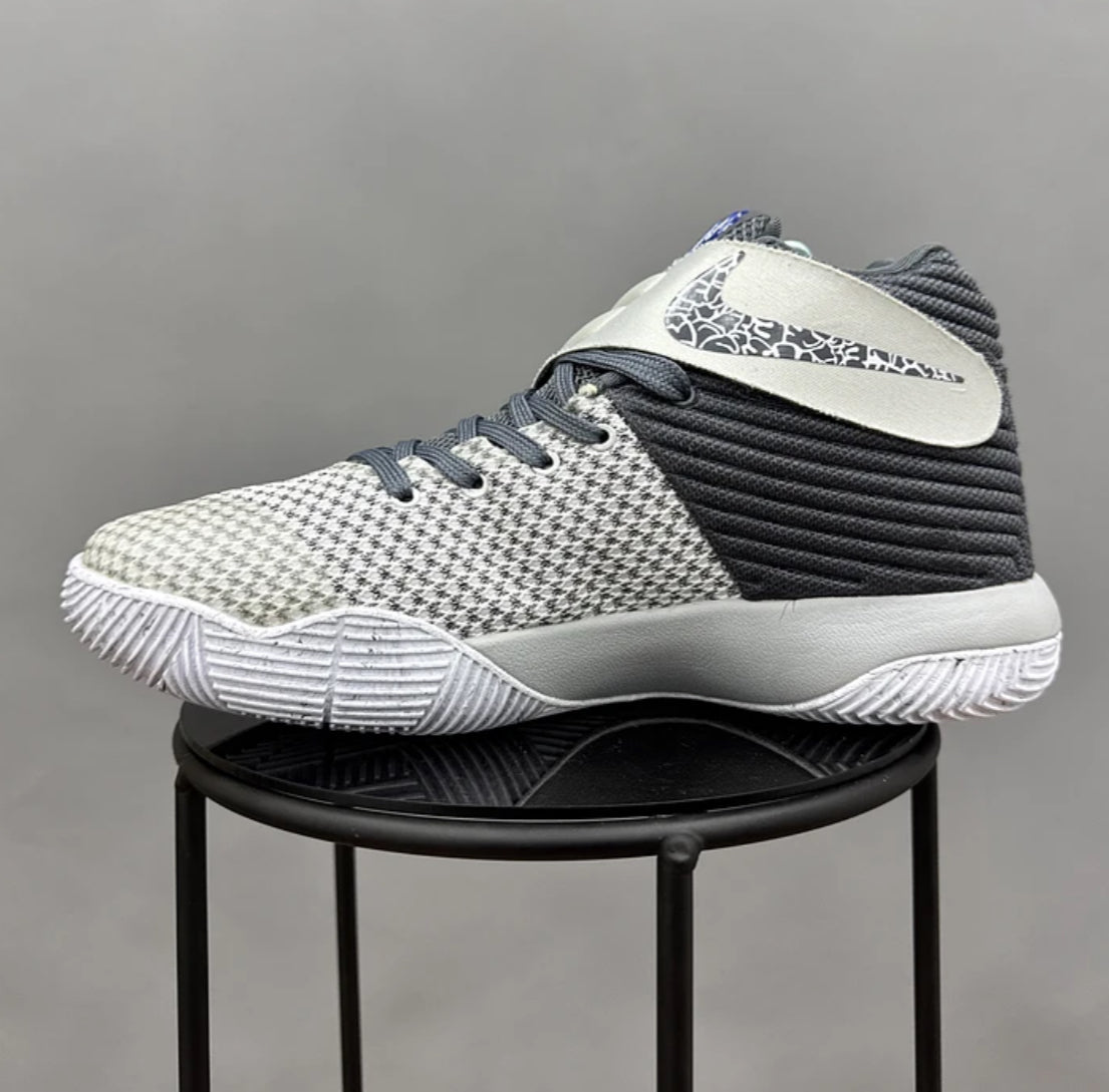 Nike Kyrie 2 Gris