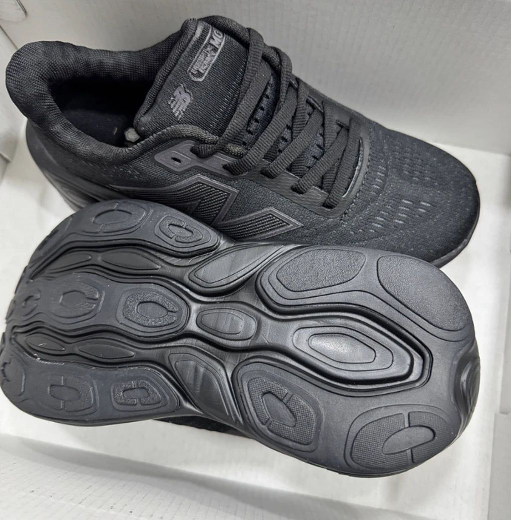 New Balance Fresh Foam More Black