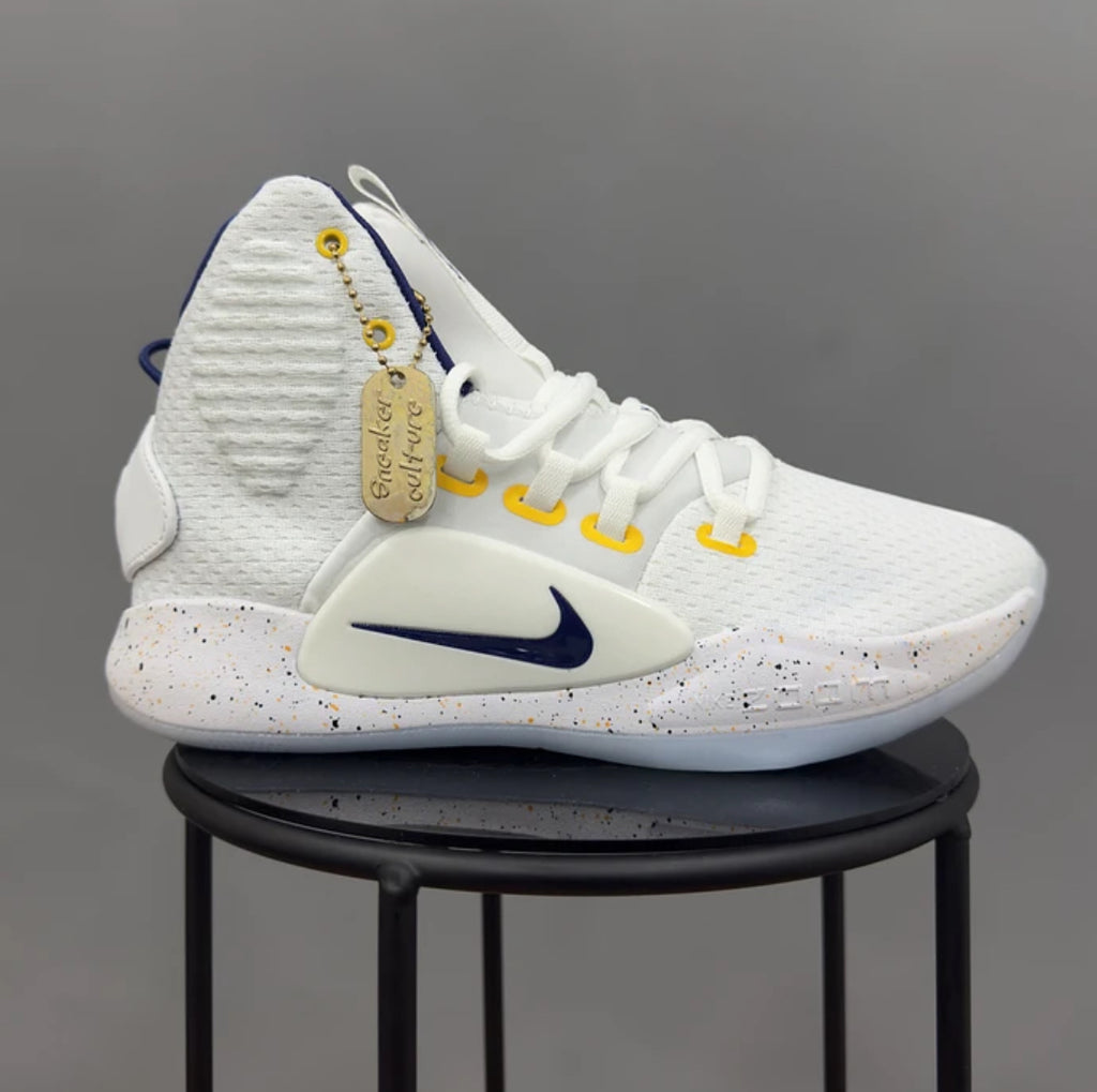 Nike Hyperdunk White