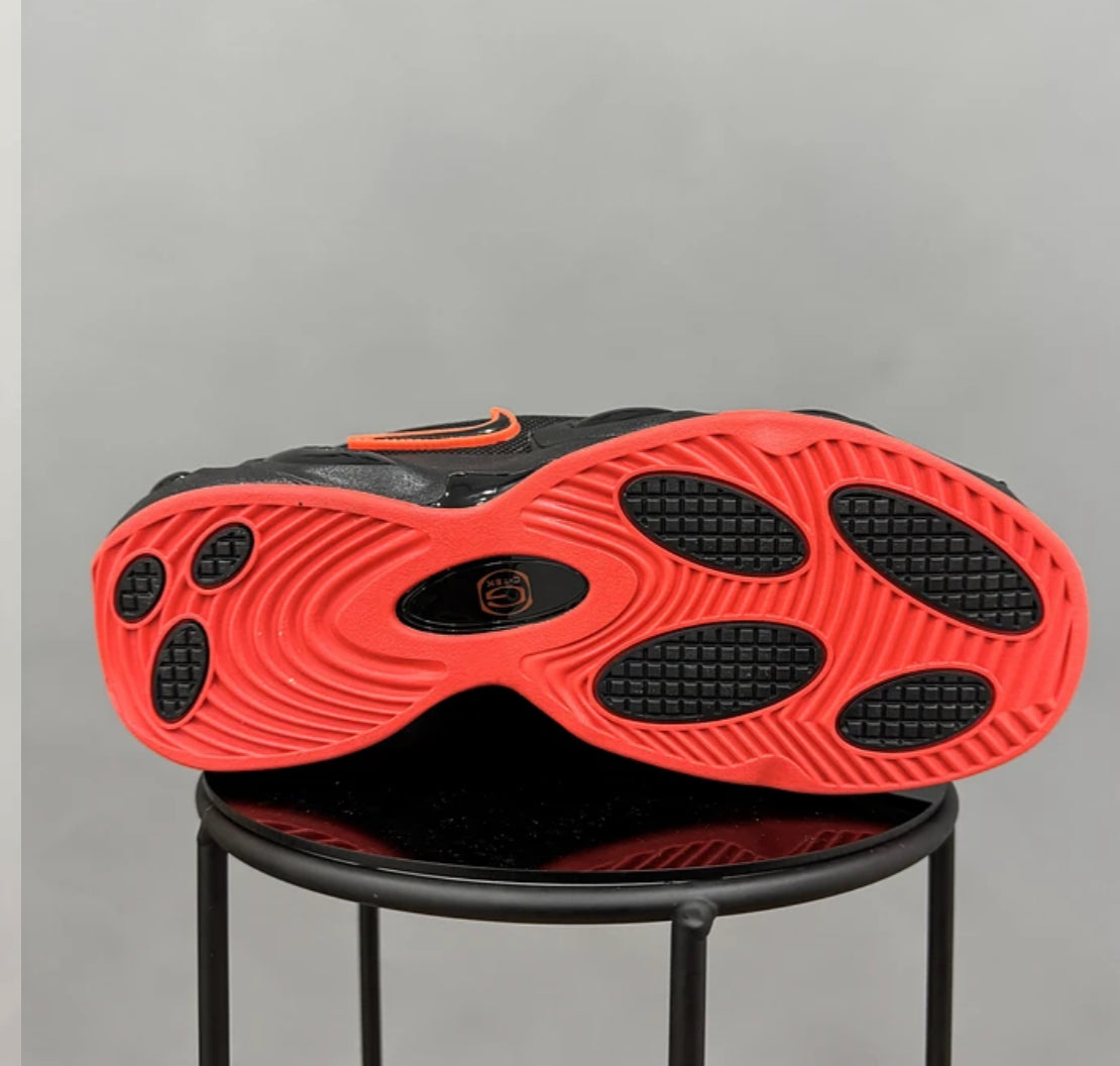 Nike Nocta Glide Negra Roja