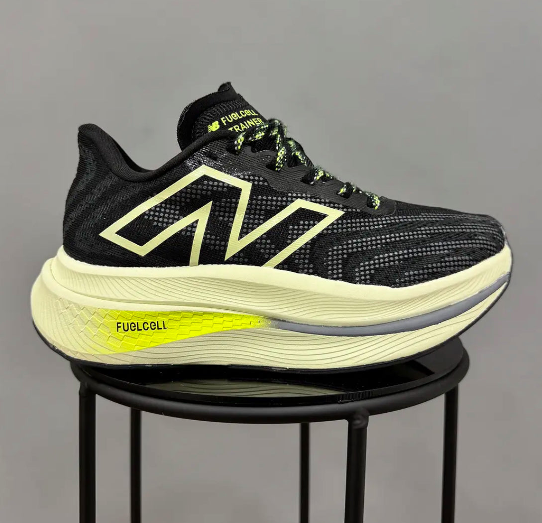 New Balance FuelCell Trainer V2 Negro