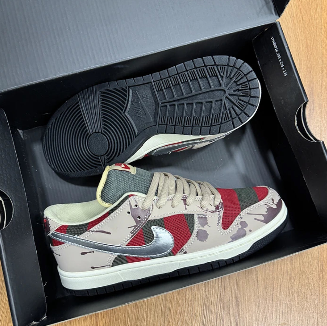 Nike Sb Dunk Freddy Krueger