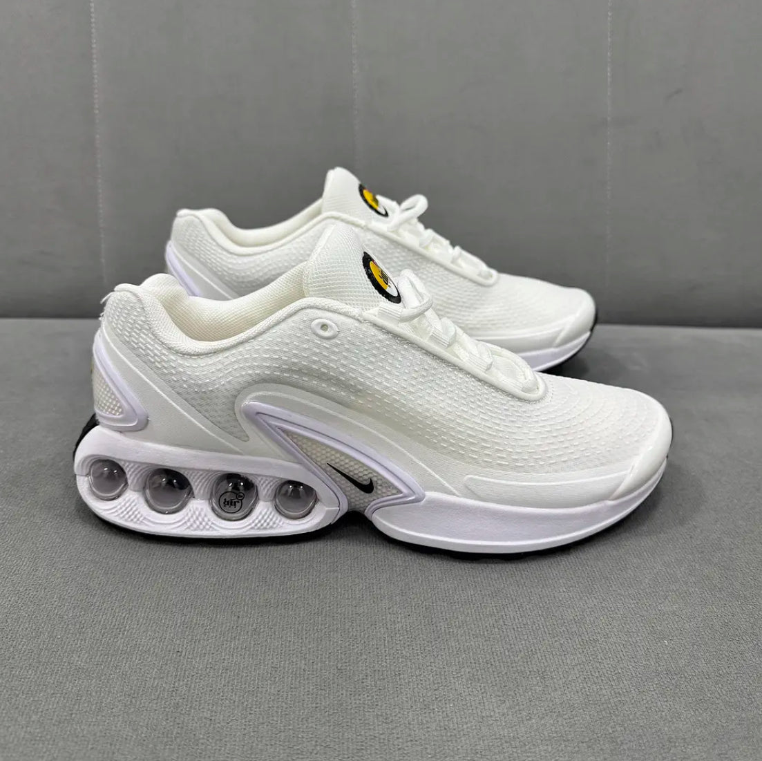 Nike Air Dn White