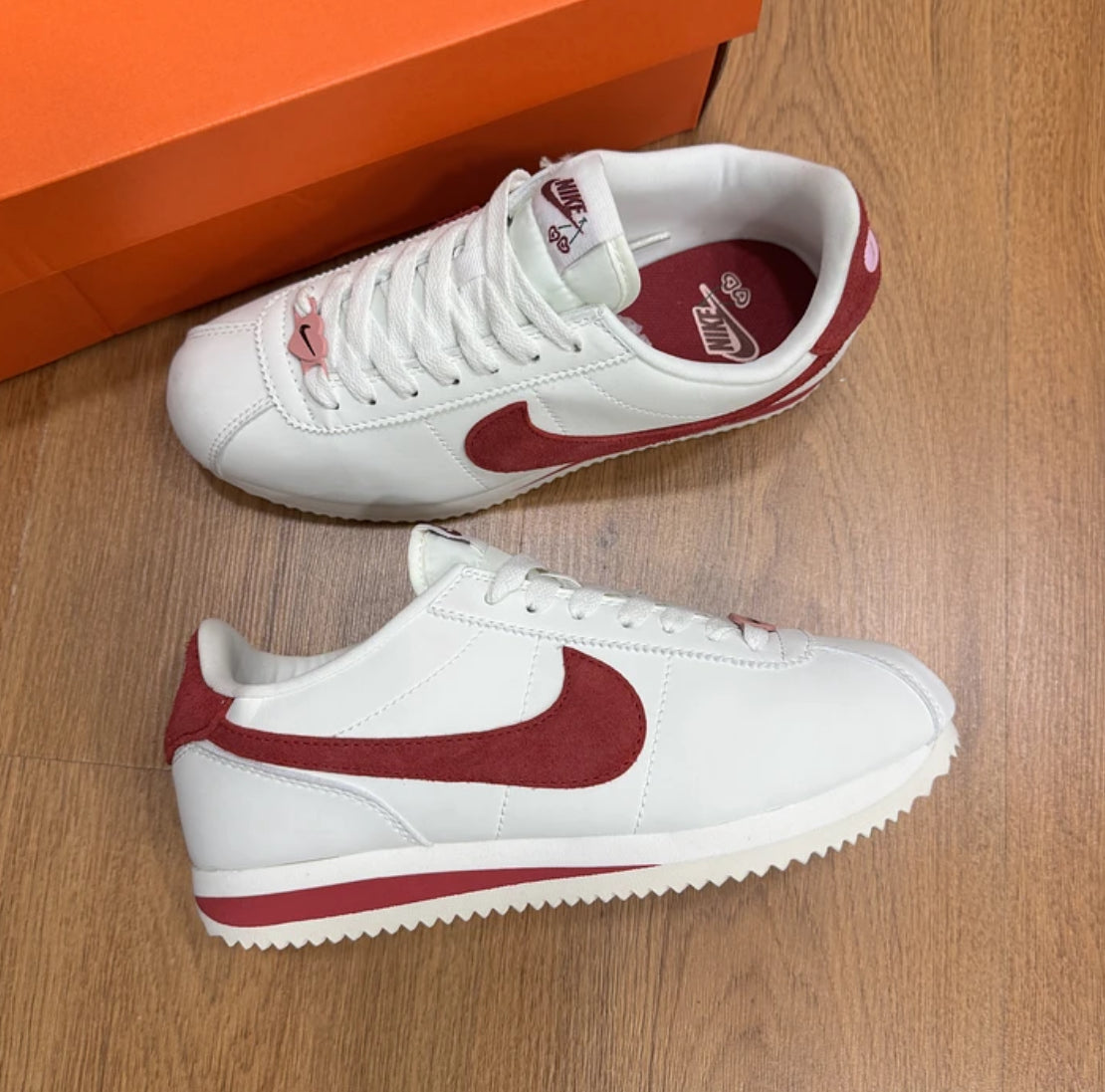 Nike Cortez San Valentín