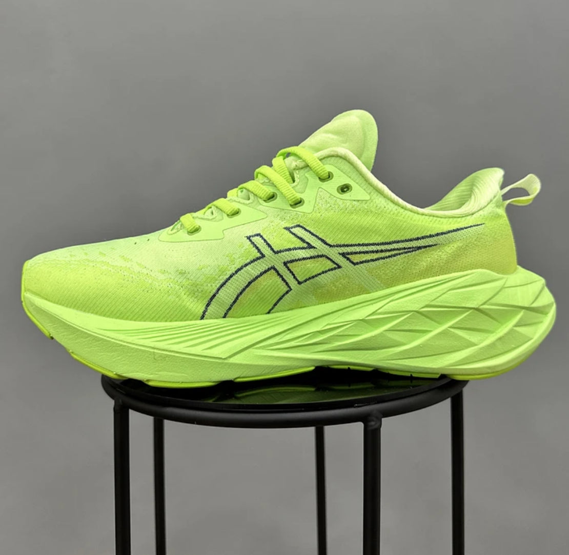 Asics Novablast 4 Verde