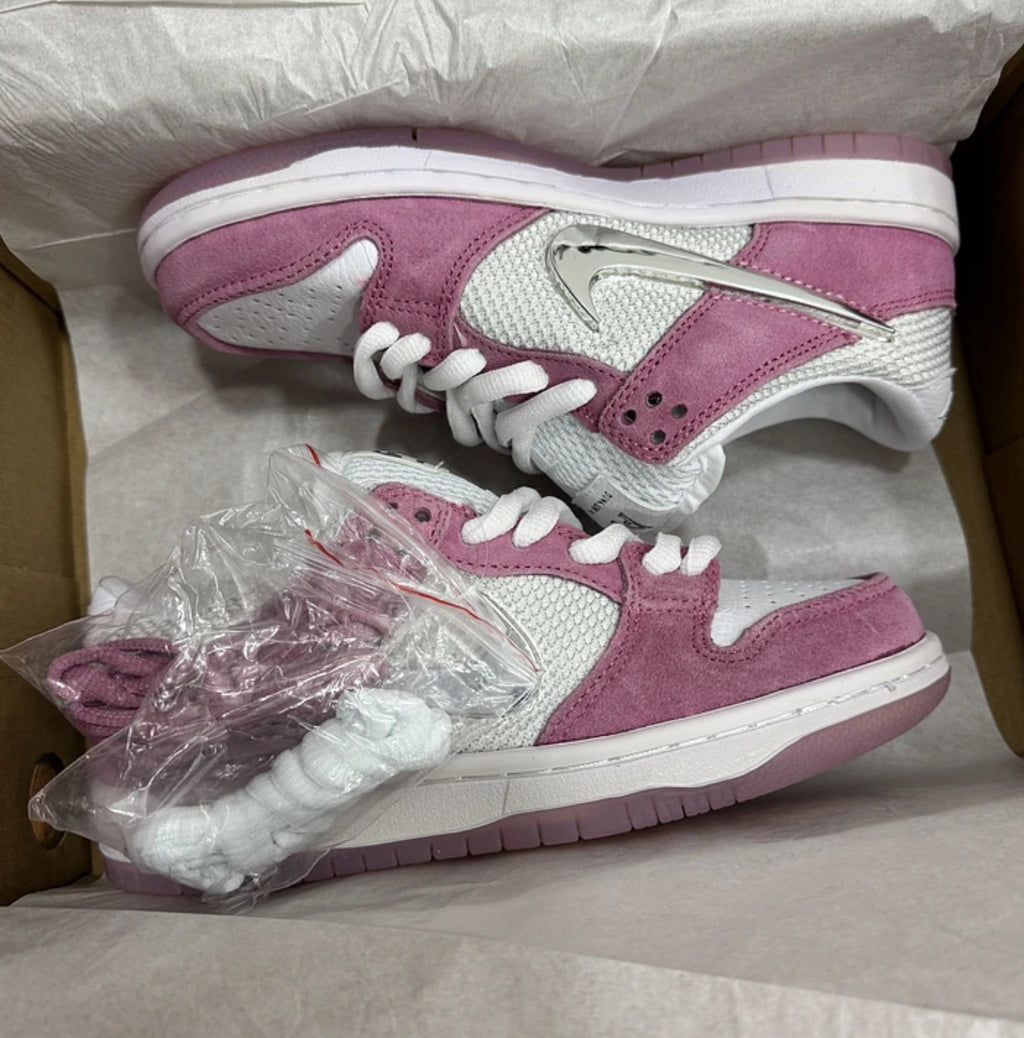 Nike Sb Dunk April Pink