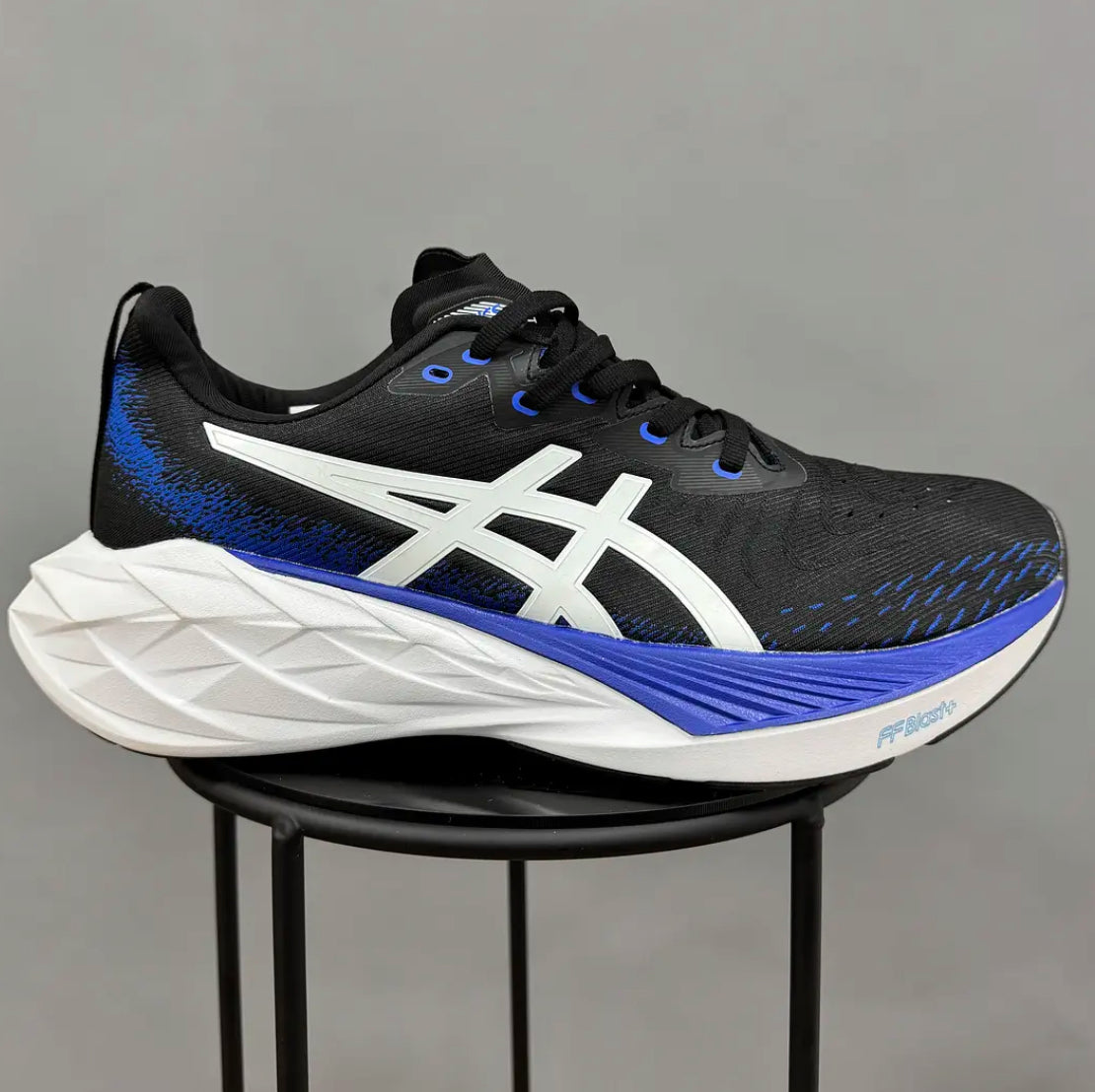 Asics Novablast 4 Black Blue