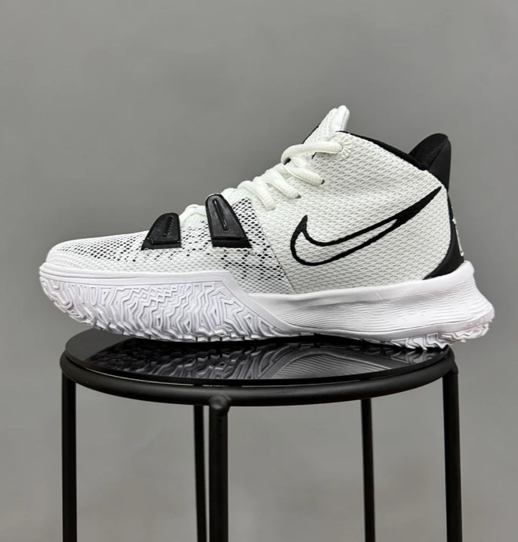 Nike Kyrie 7 Brooklyn Beats