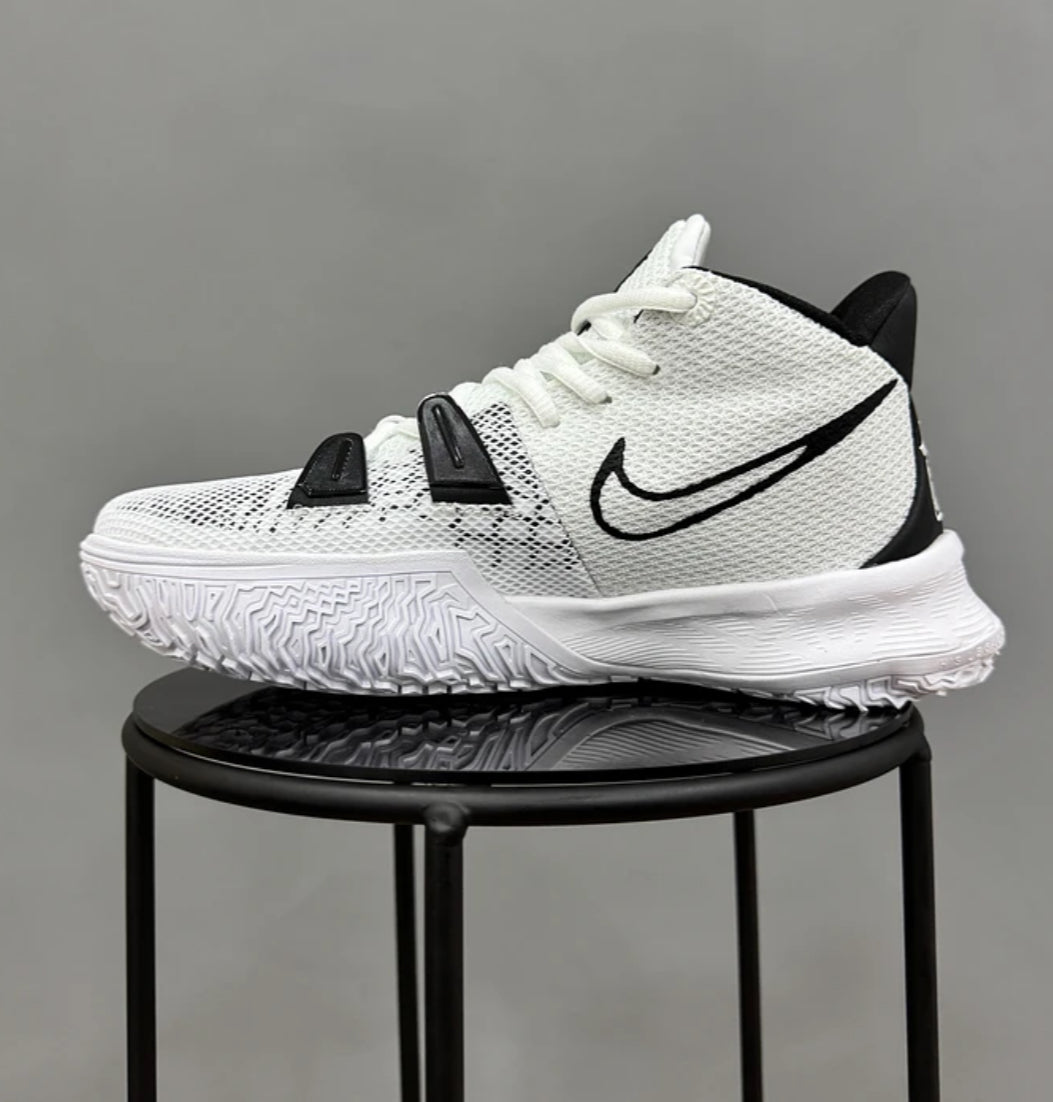 Nike Kyrie 7 Brooklyn Beats