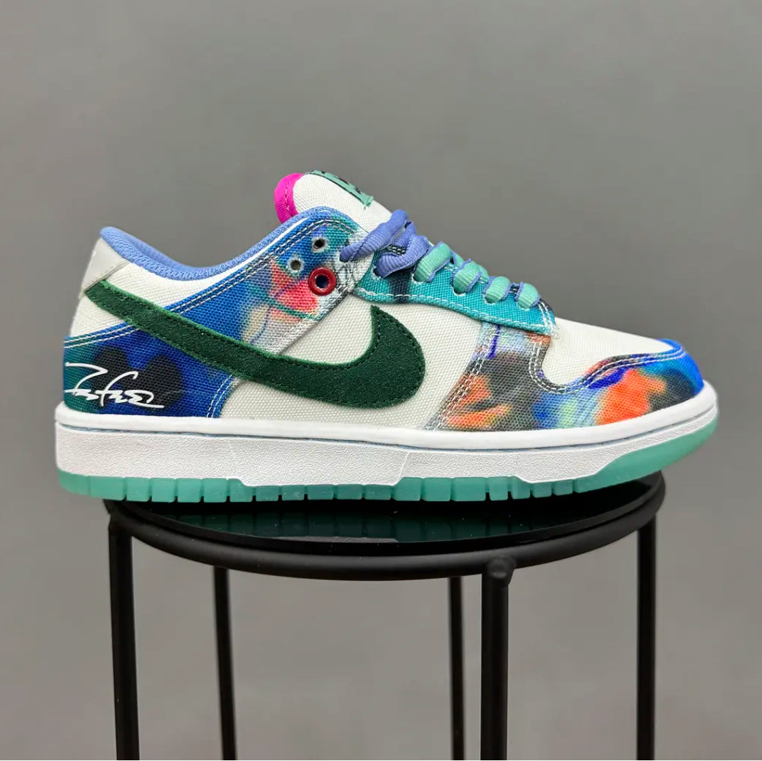 Nike Sb Dunk Futura