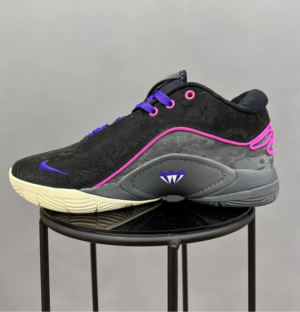 Nike Lebron 22 Blacklight