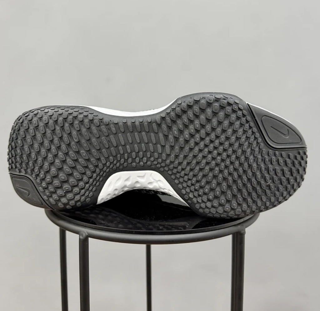 Nike Invincible 2 Negro