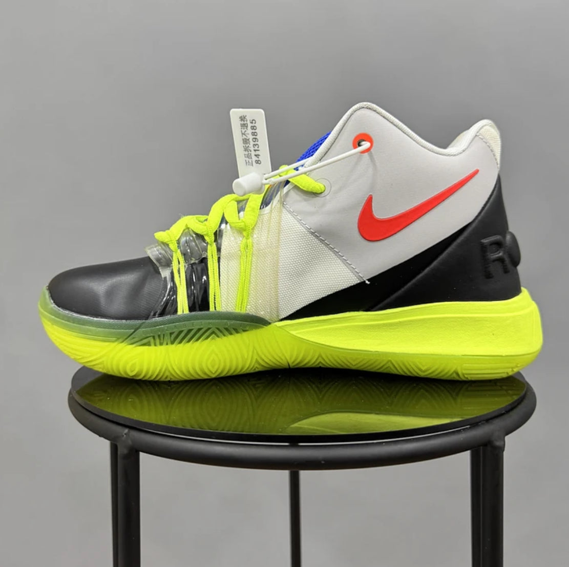 Nike Kyrie 5 Rokit