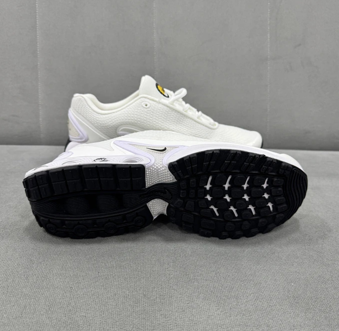 Nike Air Dn White