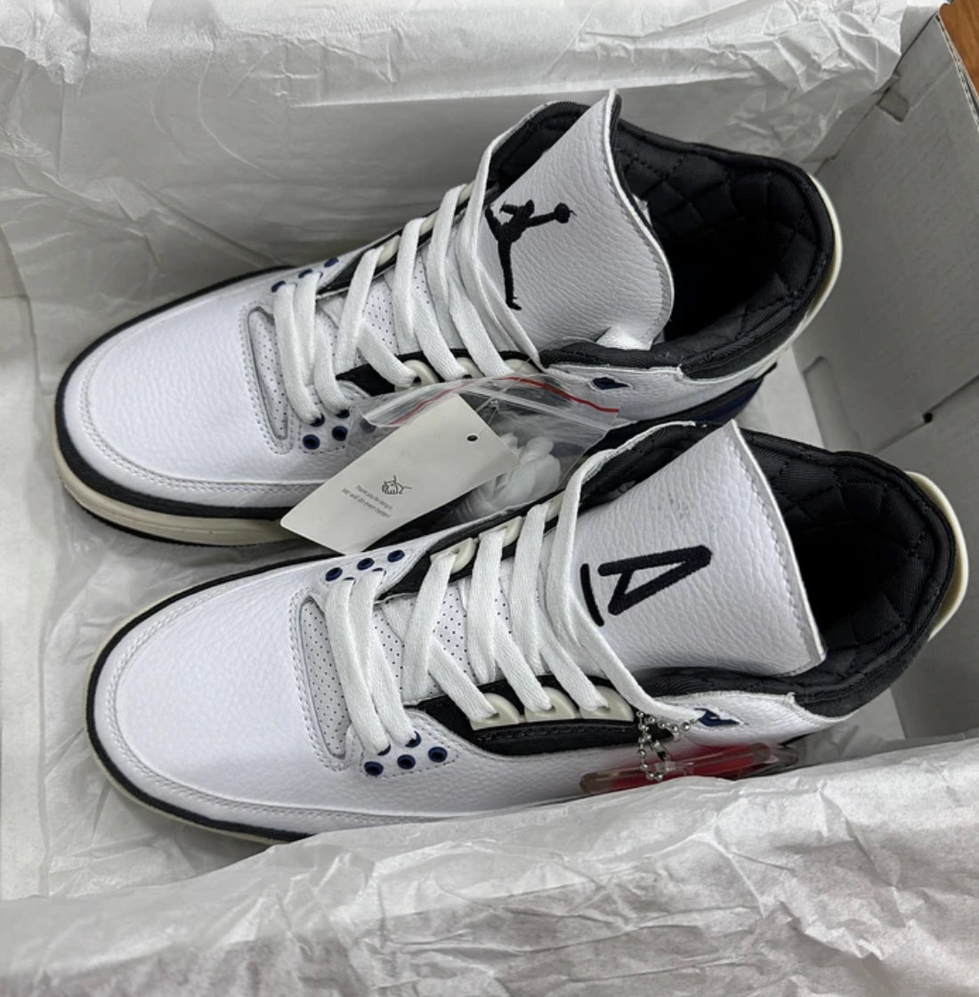 Jordan Retro 3 A Ma Maniere Blue