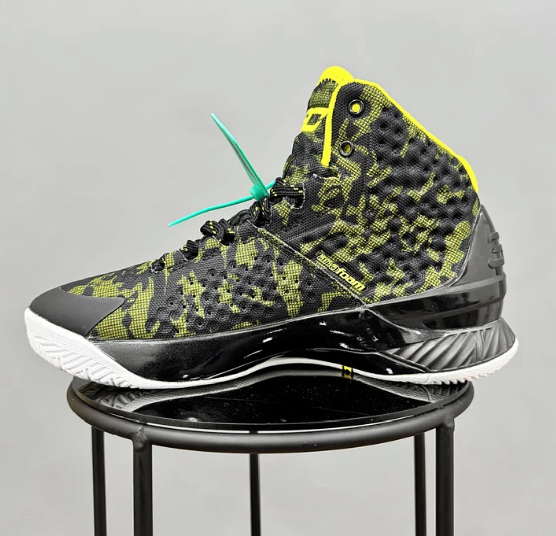 Under Armour Curry 1 Military Yellow