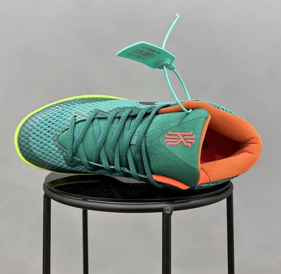 Nike Kyrie 1 Green